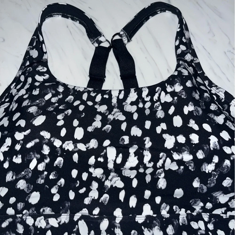 Lorna jane compress & compact sports bra white black fierce print xxl new nwt - Picture 3 of 4